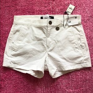 NWT Express white shorts 00